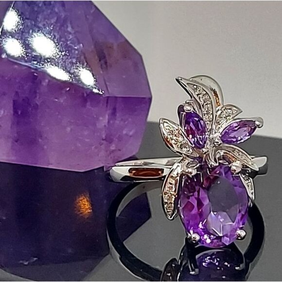 Natural Oval Amethyst & Cz 925 Sterling Silver Ring Sz 7 - Picture 5 of 5